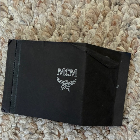 MCM Black Leather Shoulder Bag - Picture 8 of 11